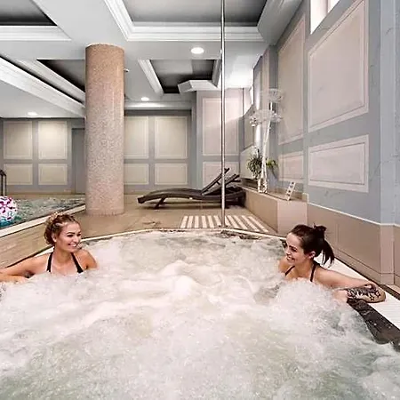 Focus Premium 4* Elblag