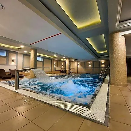 Focus Premium Hotell 4*