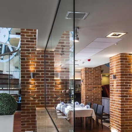 Focus Premium Hotel 4*